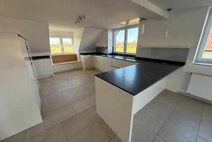 Wohnen im Grünen: Großzügige Wohnung inkl. 500 m² Garten - Ahaus