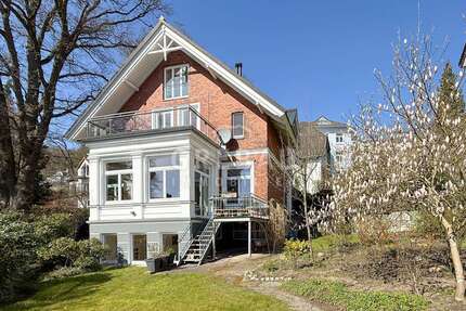 Haus zum Kaufen in Hamburg 2.295.000,00 € 259 m²