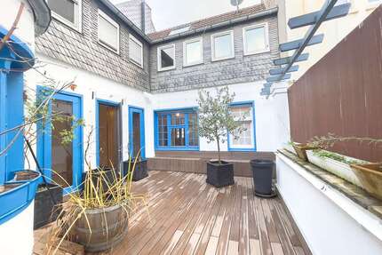 Wohnung zum Mieten in Krefeld 1.050,00 € 110 m²