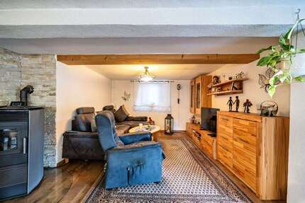 Haus zum Kaufen in Billigheim 219.000,00 € 106 m²