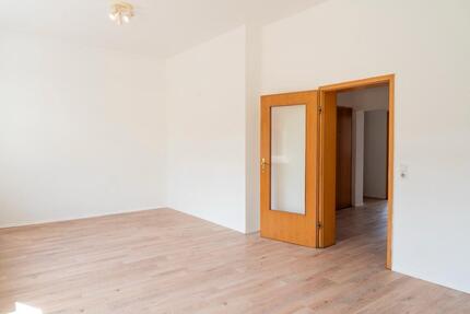 Zentrale große helle EG Wohnung in SI-Geisweid - Siegen Dillnhütten