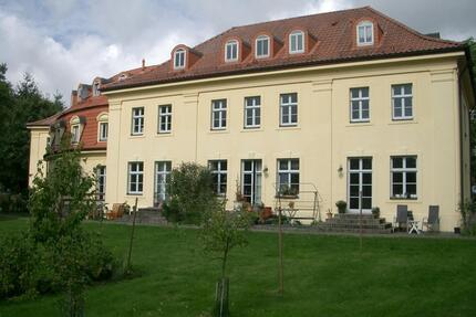 2-Zimmer-Wohnung - 390,00&nbsp;EUR Kaltmiete, ca.&nbsp; 53,00&nbsp;m&sup2; in Pinnow (PLZ: 19065)