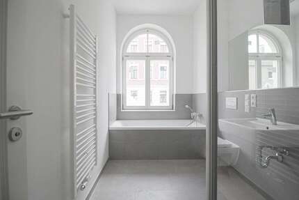 Wohnung zum Mieten in Chemnitz 637,47 € 70.83 m²