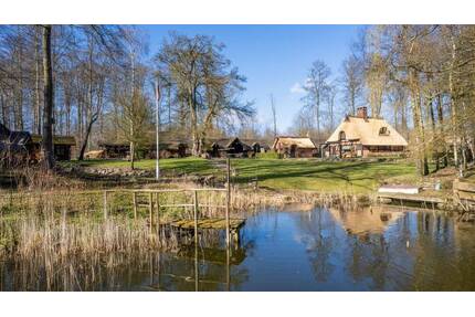 Reetdach - Anwesen in Alleinlage, 7315 qm Parkgrundstück Reetdachhaus Landhaus Fachwerk Landsitz - Seedorf Berlin