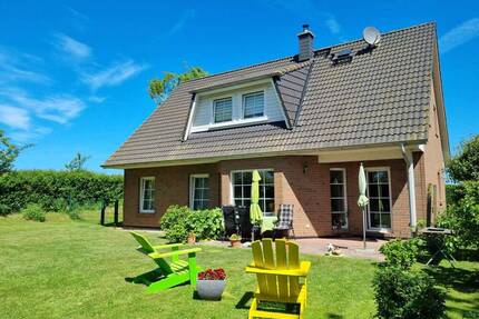 Wohnen und Vermieten in Putgarten auf Rügen – zu Fuß zum Nordstrand!