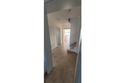 Gehobene Maisonettewohnung mit EBK in Hepberg zu vermieten