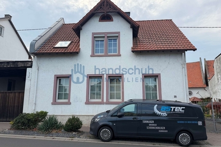 ehemaliges Hofgut in Gau-Odernheim zu verkaufen.