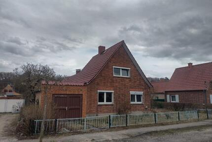 Einfamilienhaus - 180.000,00&nbsp;EUR Kaufpreis, ca.&nbsp; 75,00&nbsp;m&sup2; in Malchow (PLZ: 17213)