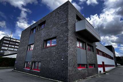 Büro in Aachen 990,00 € 95 m² - 990,00&nbsp;EUR Kaltmiete, ca.&nbsp; 95,00&nbsp;m&sup2; in Aachen (PLZ: 52068)