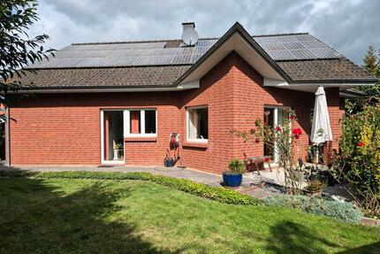 Einfamilienhaus Winkelbungalow in top Lage - Lüchow (Wendland)