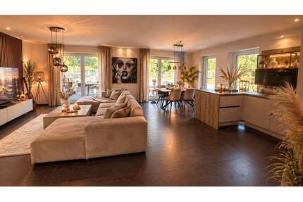 Haus zum Mieten in Moers 2.150,00 € 162 m²