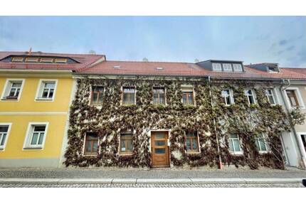Stadtreihenhaus mit Potenzial - 135.000,00&nbsp;EUR Kaufpreis, ca.&nbsp; 135,00&nbsp;m&sup2;&nbsp;Wohnfl&auml;che in Kamenz (PLZ: 01917)
