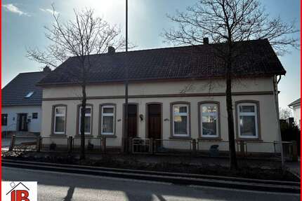 Haus zum Kaufen in Brake 119.000,00 € 90 m²