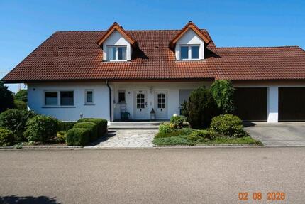 Einfamilienhaus mit wundervollem Garten in Tannhausen