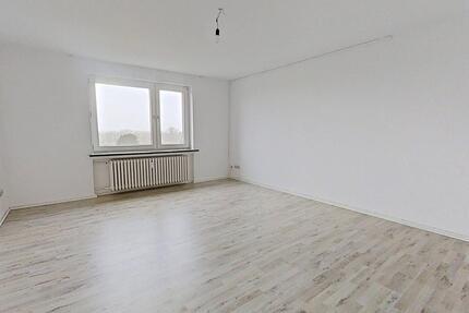 **Helle 2-Zimmer-Wohnung mit Einbauküche und Badewanne** - Wolfenbüttel Ahlum