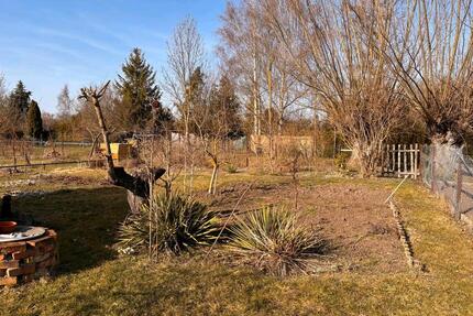 Kleingarten mit Wasser und Strom in Dachwig