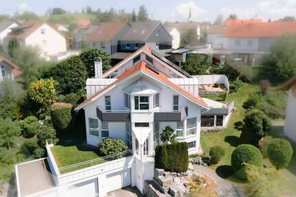 Haus zum Kaufen in Buchenberg 939.000,00 € 239 m²