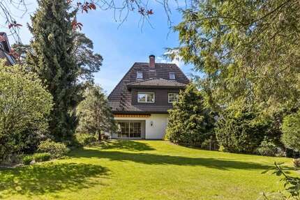 Haus zum Kaufen in Berlin 1.200.000,00 € 303 m²
