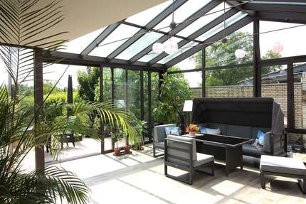 Zweifamilienhaus mit warmen Wintergarten und großem Grundstück 1399 m² - Rheinberg Ossenberg