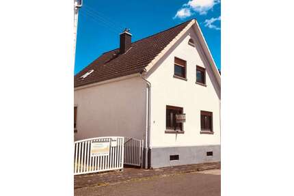 Haus zum Kaufen in Dreieich 450.000,00 € 150 m²
