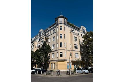 Frisch saniert: 3-Zimmerwohnung mit Blick auf den Arnimplatz - Berlin Pankow