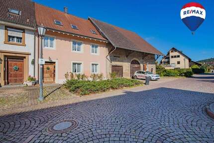 Historisches Einfamilienhaus mit Scheune - für Liebhaber von Antiquitäten und Details in Reckingen - Küssaberg