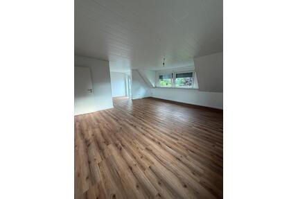 Helle 3-Zimmer Wohnung mit Balkon und Carport in Oyten (Bassen)