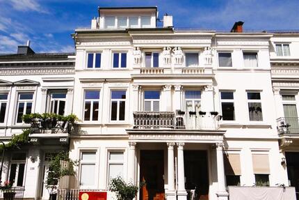 WOHNUNG IN SCHÖNEM ALTBREMER REIHENMITTELHAUS 485.000€ - Bremen Östliche Vorstadt