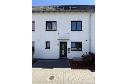 Haus zum Kaufen in Groß-Gerau 660.000,00 € 140.49 m²