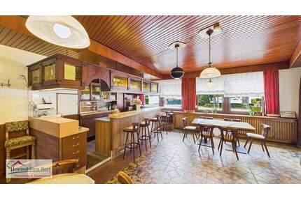 MERZIG: WOHNHAUS MIT GEWERBE IN TOP LAGE - Merzig / Hilbringen