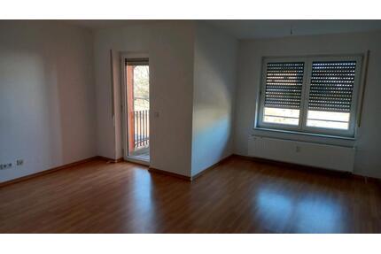 Schöne, sonnige Wohnung fürs Alter mit Fahrstuhl - Waldheim