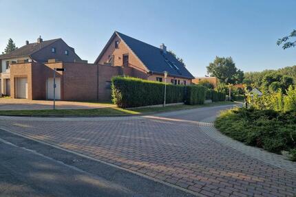 Zweifamilien Haus - 495.000,00&nbsp;EUR Kaufpreis, ca.&nbsp; 200,00&nbsp;m&sup2; in Lengede (PLZ: 38268)