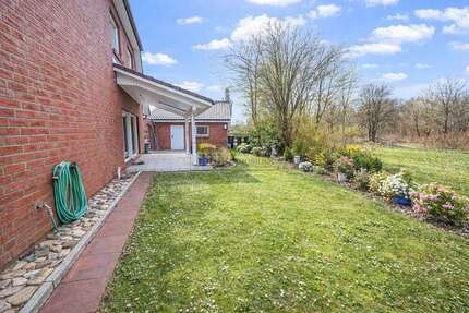 Haus zum Kaufen in Schwarzenbek 724.999,00 € 180.1 m²