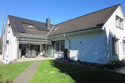 Haus zum Kaufen in Barsinghausen 669.000,00 € 254 m²