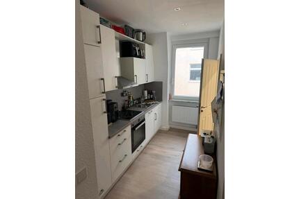 Kleine renovierte Wohnung mit Einbauküche in Dortmund Hörde - Welver