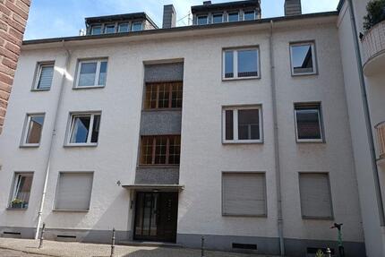 Super EG Wohnung mit eigene Gerten in Neuss City. Altersgerecht.