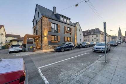 Haus zum Kaufen in Stuttgart-Zuffenhausen 850.000,00 € 276 m²