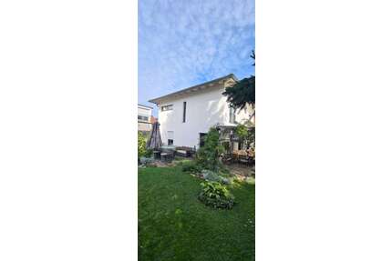 Haus zum Kaufen in Urbach 649.000,00 € 154 m²