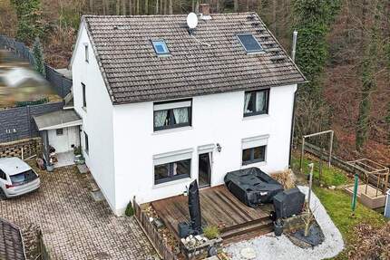 Großzügiges Einfamilienhaus in idyllischer Waldrandlage - umfassend modernisiert! - Rinteln Todenmann
