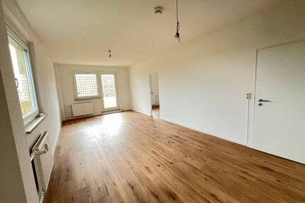 Gemütliche 3-Zimmer-Wohnung mit Balkon in Zwickau, Pölbitz