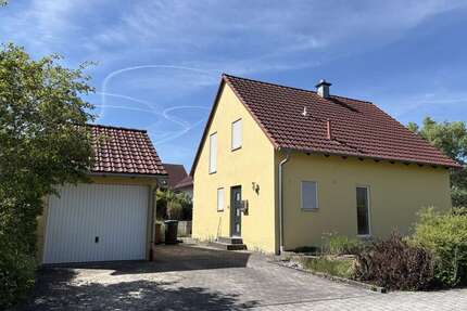 Haus zum Kaufen in Crailsheim 279.000,00 € 112.76 m²