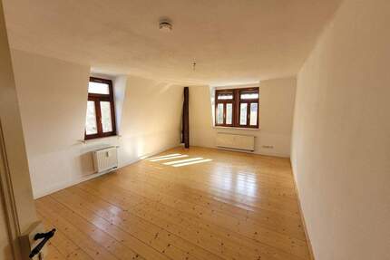 NEU! 3 RAUM-DACHGESCHOSS WOHNUNG - Pirna