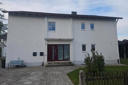 Vermiete 100qm Wohnung in Oderding - Polling
