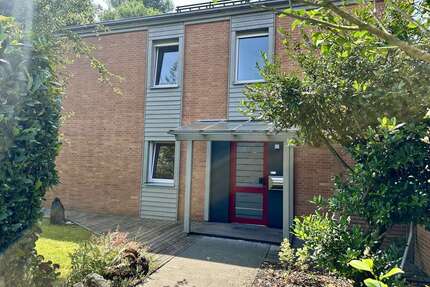 Haus zum Kaufen in Düsseldorf 695.000,00 € 192 m²