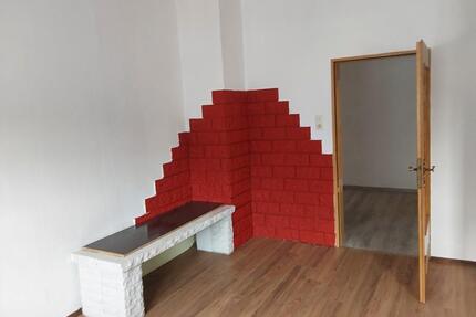 Vermietung 2 Zimmer Küche bad 70 qm - Pirmasens