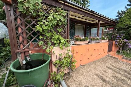 Kleingarten - 1.900,00&nbsp;EUR Kaltmiete, ca.&nbsp; 0,00&nbsp;m&sup2; in Einbeck (PLZ: 37574)
