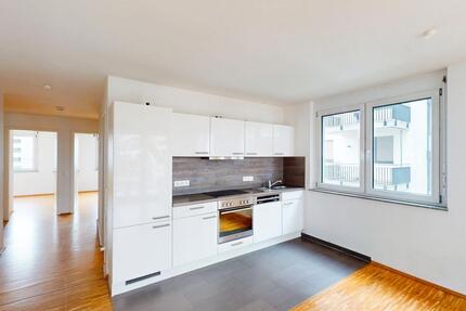 Ihr neues Zuhause: 3-Zimmer-Wohnung mit offener Wohnküche und Balkon - Gäufelden