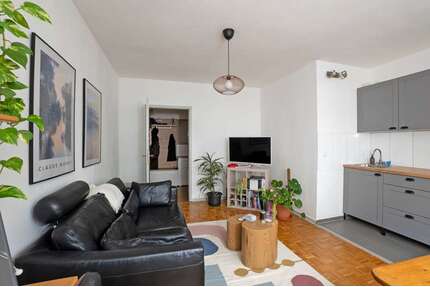 Wohnung zum Kaufen in Düsseldorf 225.000,00 € 43 m²