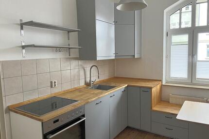 EINziehen und WOHLfühlen... - 780,00&nbsp;EUR Kaltmiete, ca.&nbsp; 71,00&nbsp;m&sup2; in Jena (PLZ: 07743)