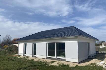 Haus zum Kaufen in Münchhausen 269.900,00 € 109 m²